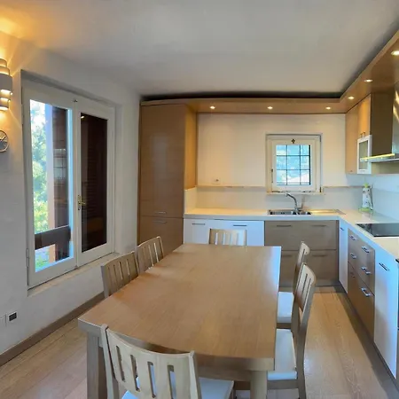 Apartament Exclusive Scalachiusa *